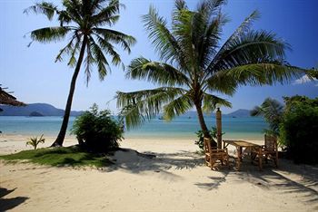 Byg Grand Beach Front & Sea View @ Panwa Beach Luaran gambar
